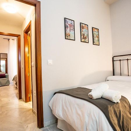 Wish Suite Torres De Sevilla Exterior foto